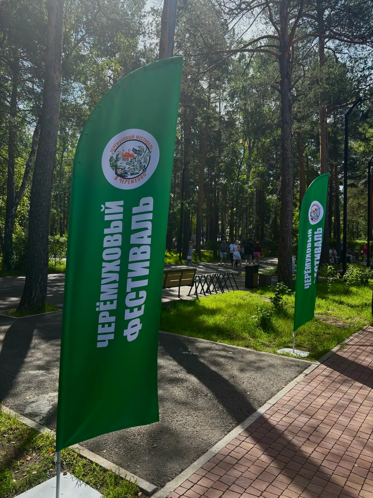 Секс орыс атасы мен әжесі немересін азғырған видео